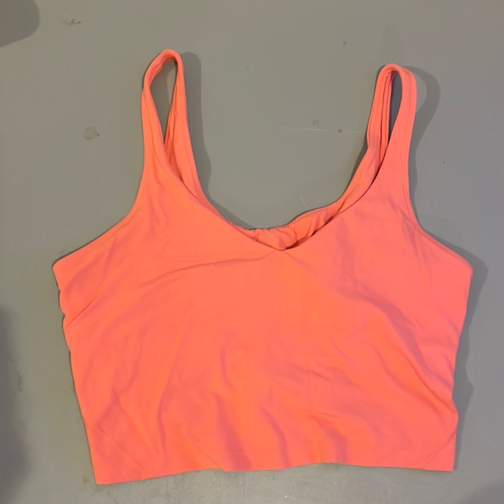 lululemon sports bra